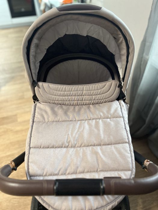 Коляска Carrello Epika 2 в 1