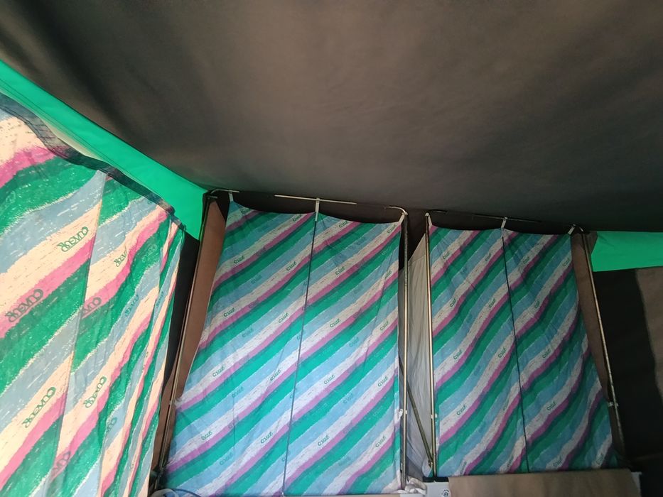 Auto tenda(atrelado tenda)