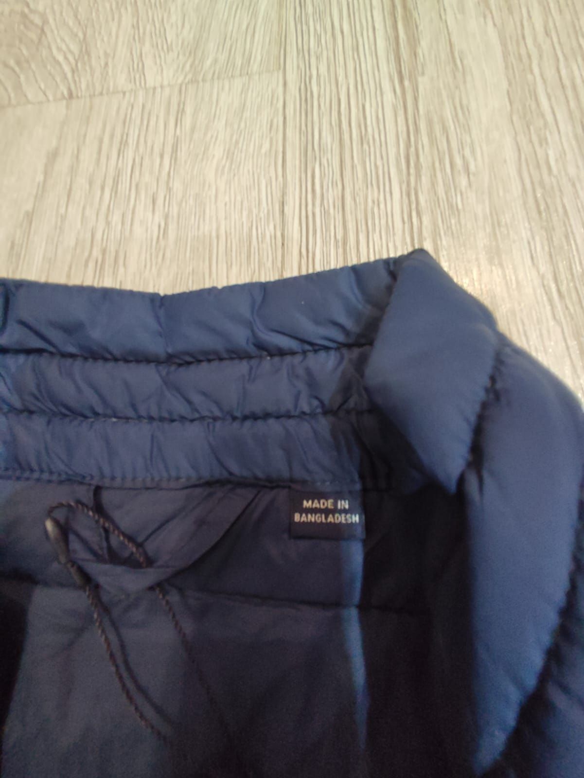 Męska jesienna kurtka granatowa pikowana Ben Sherman S przejściowa
