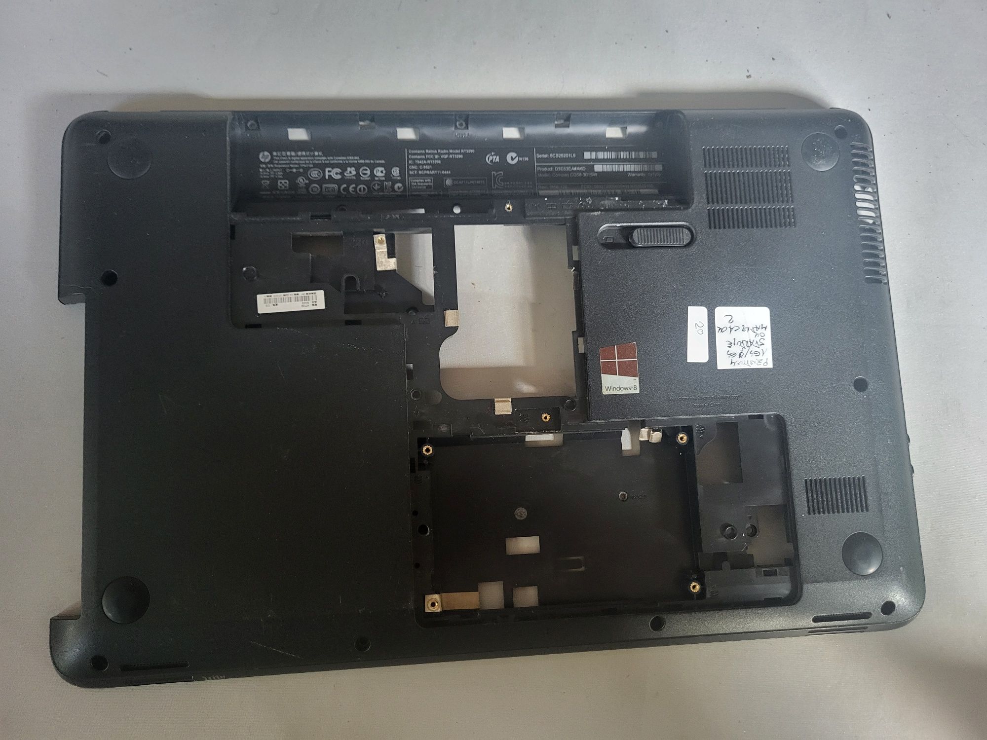 Sprzedam doną obudowę do laptopa HP Compaq CQ58