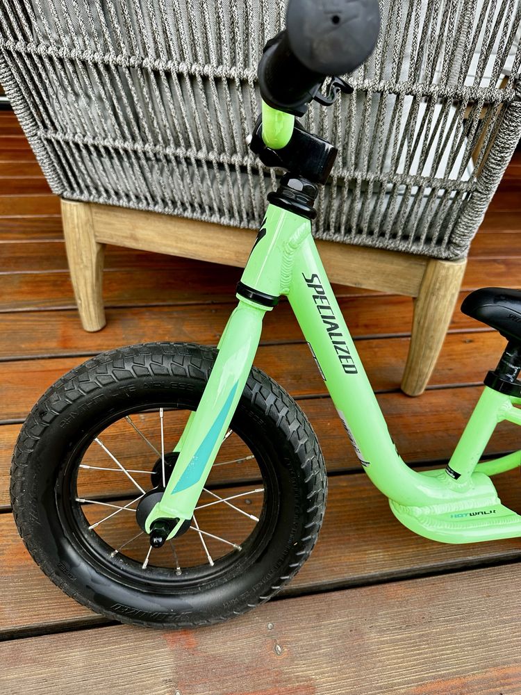 Rowerek biegowy SPECIALIZED Hotwalk 12”