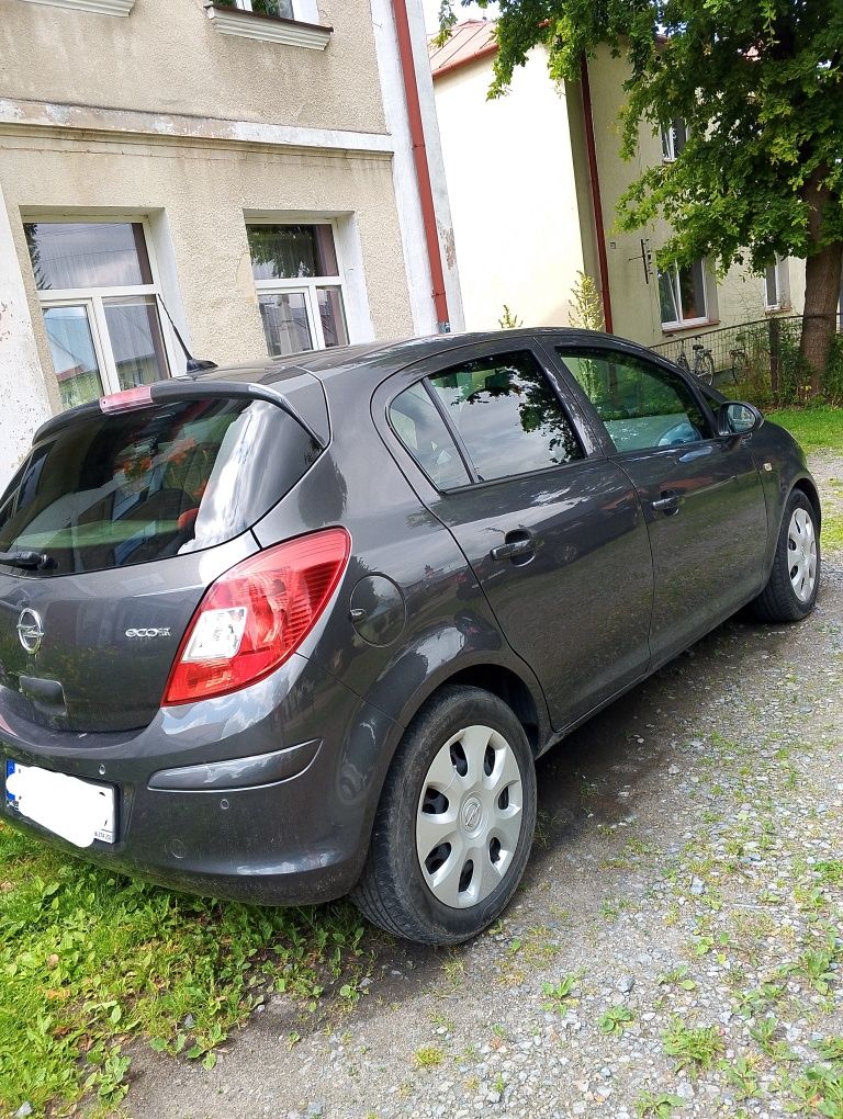 Sprzedam Opel Corsa D  .