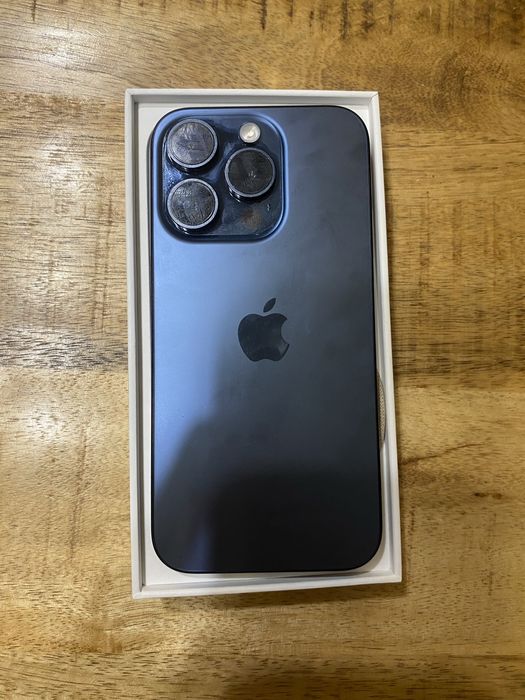 Iphone 15 pro 128gb 88% baterii blue titanium