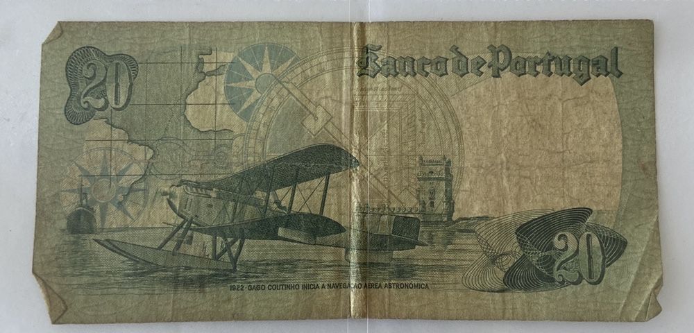 Notas 100, 50 e 20 escudos