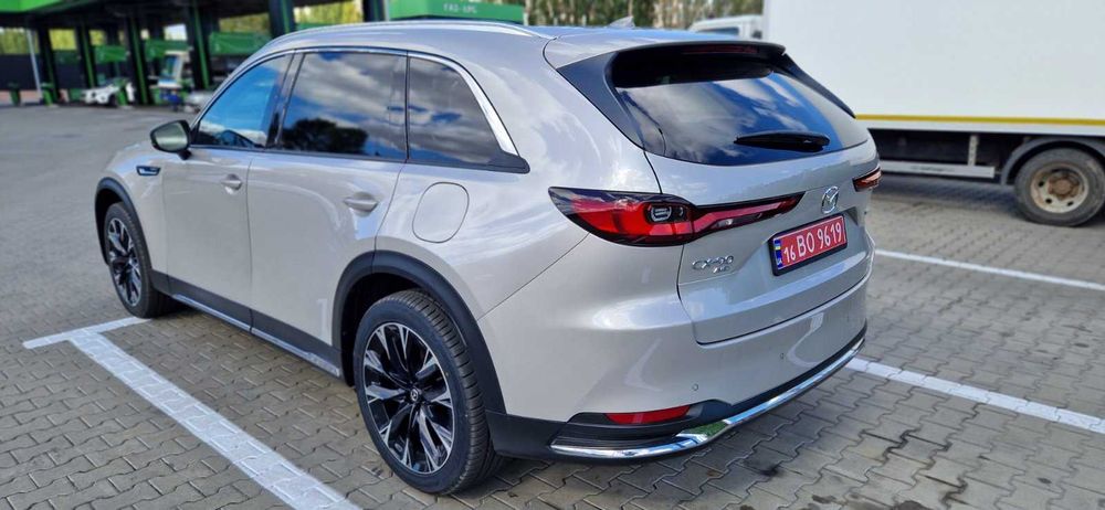 ПРОДАМ.  Mazda CХ-90 PHEV гібрид-плагін  PREMIUM PLUS 2.5.  2023рік