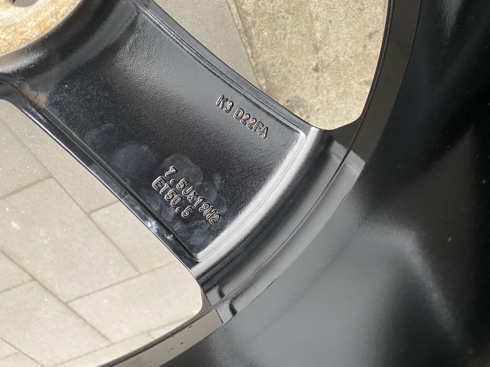 Alufelgi z oponamj 235/50 R19 Volvo XC40 V90 Cross Country Felgi Opony