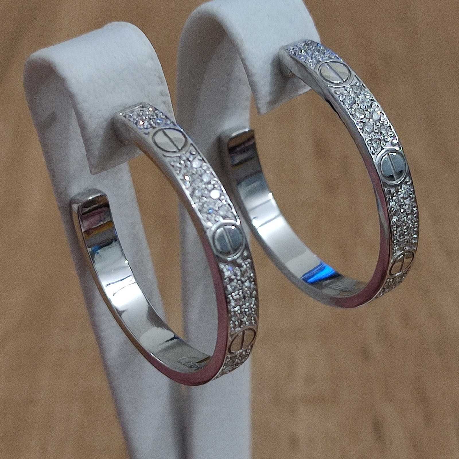 Золотые серьги с бриллиантами 1.02 карат. Cartier Love.