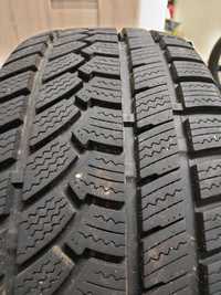 Opona zimowa 245/45R18