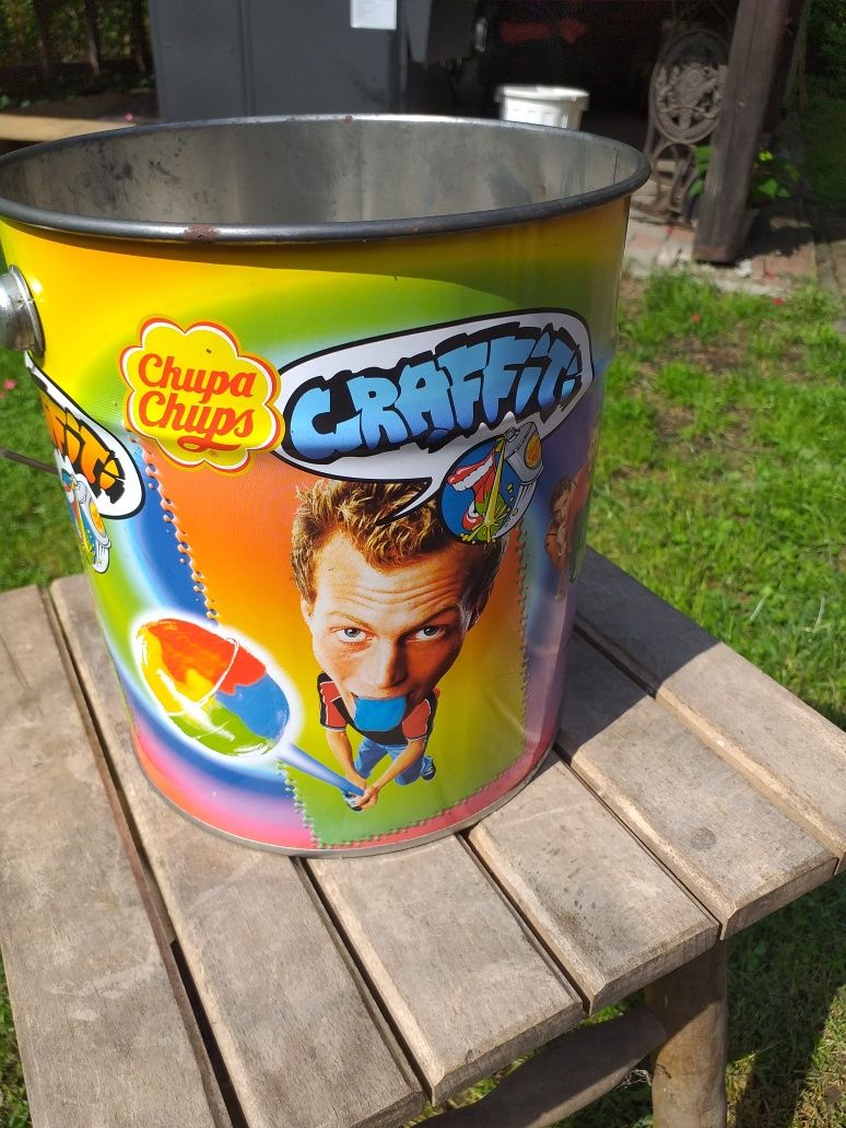 Puszki po chupa chups