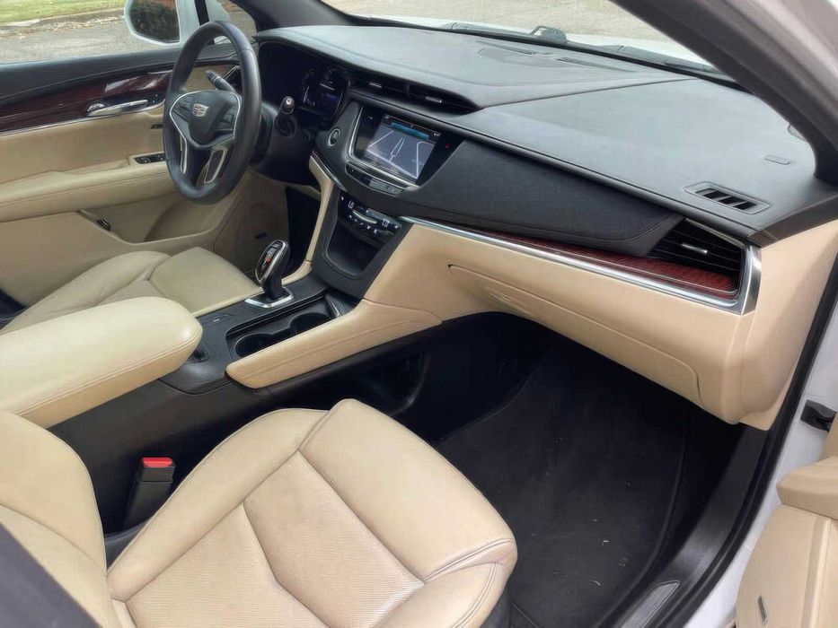 Cadillac XT5      2017