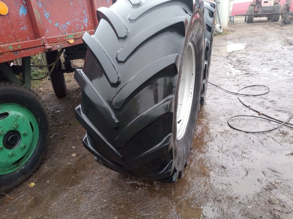 Kola do przyczepy rolniczej 825/20