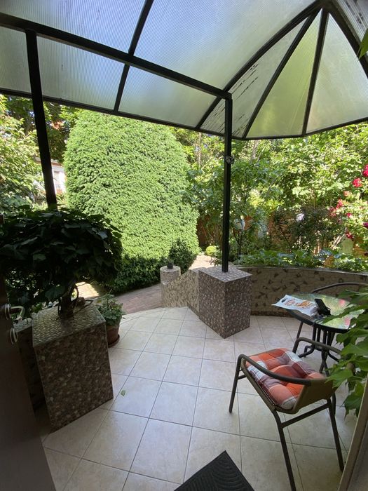 Сдам дом в Аркадии. Хрустальный переулок. Красивый участок, до мая.