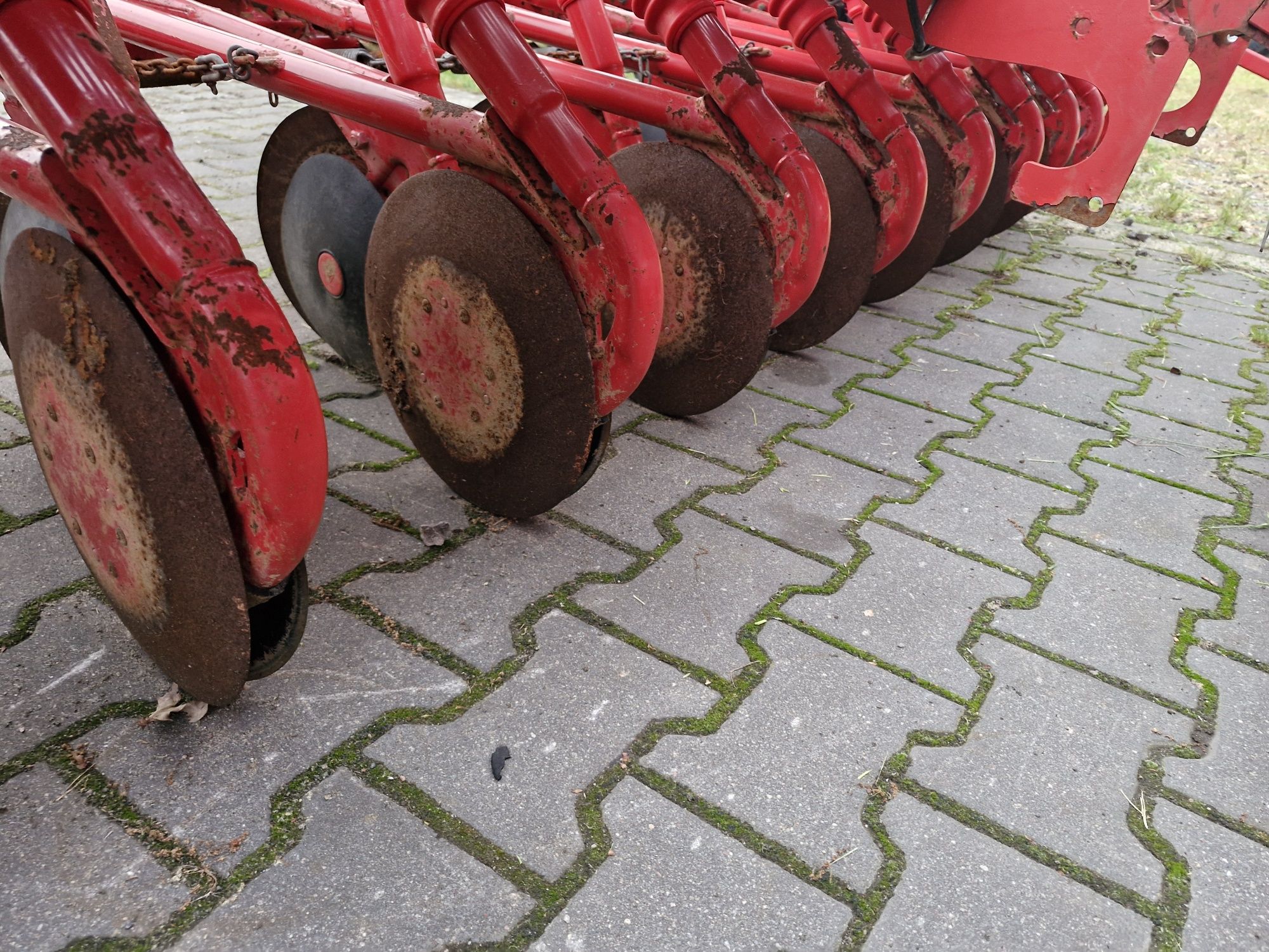 TALERZOWY Siewnik zbożowy Kverneland Accord M-Drill