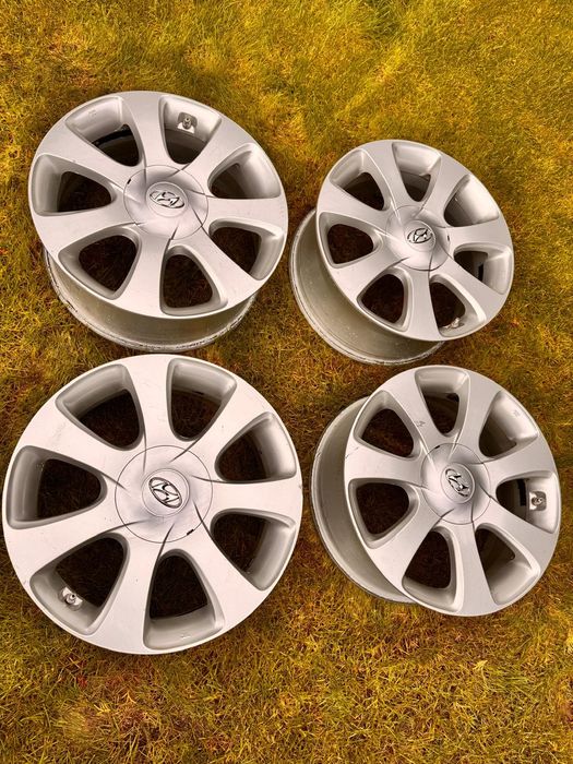 Felgi aluminiowe Hyundai 17" 7Jx17 ET52 – komplet 4 sztuki