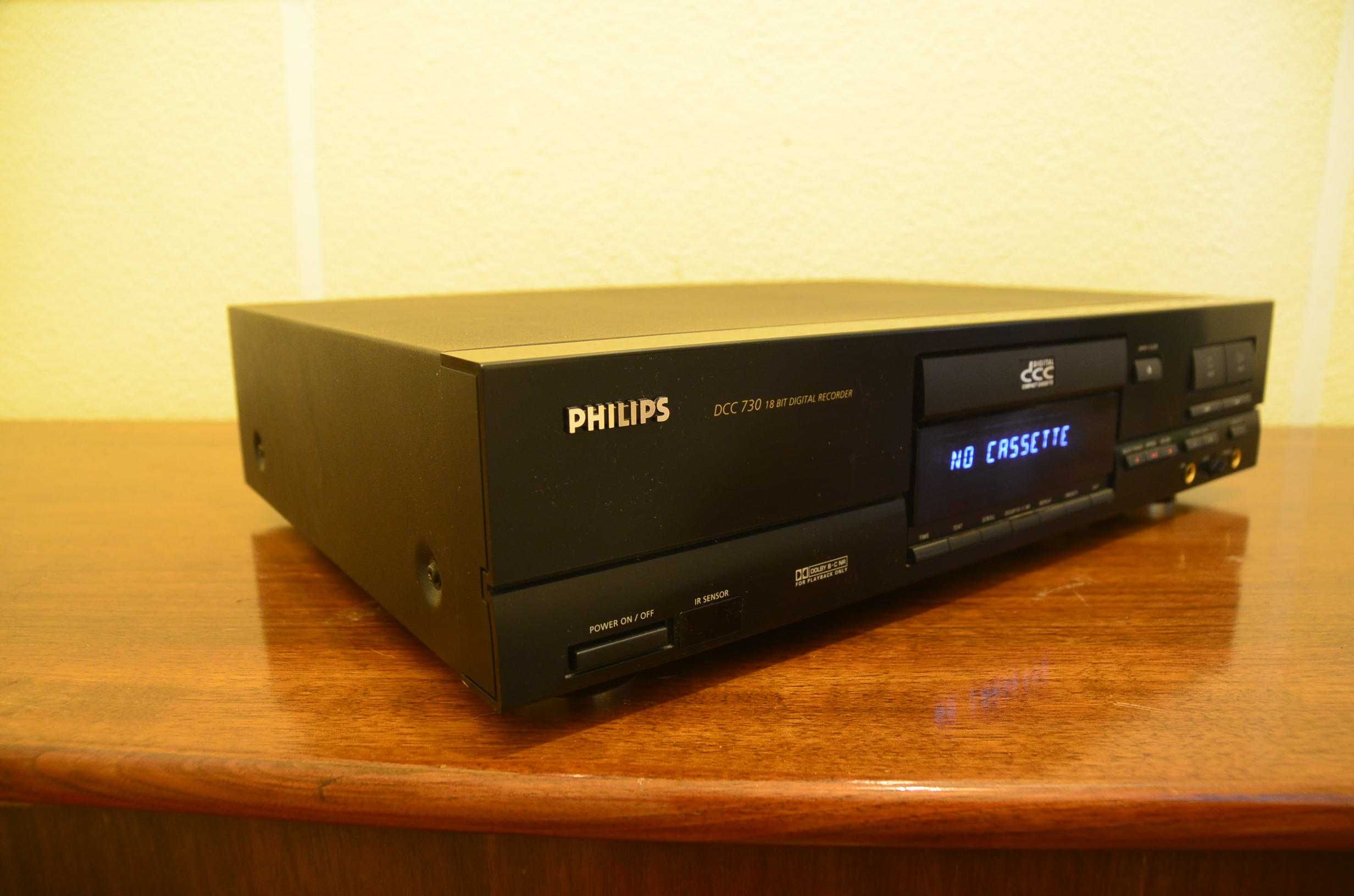 Leitor de cassetes DCC digitais e analógicas Philips DCC 730