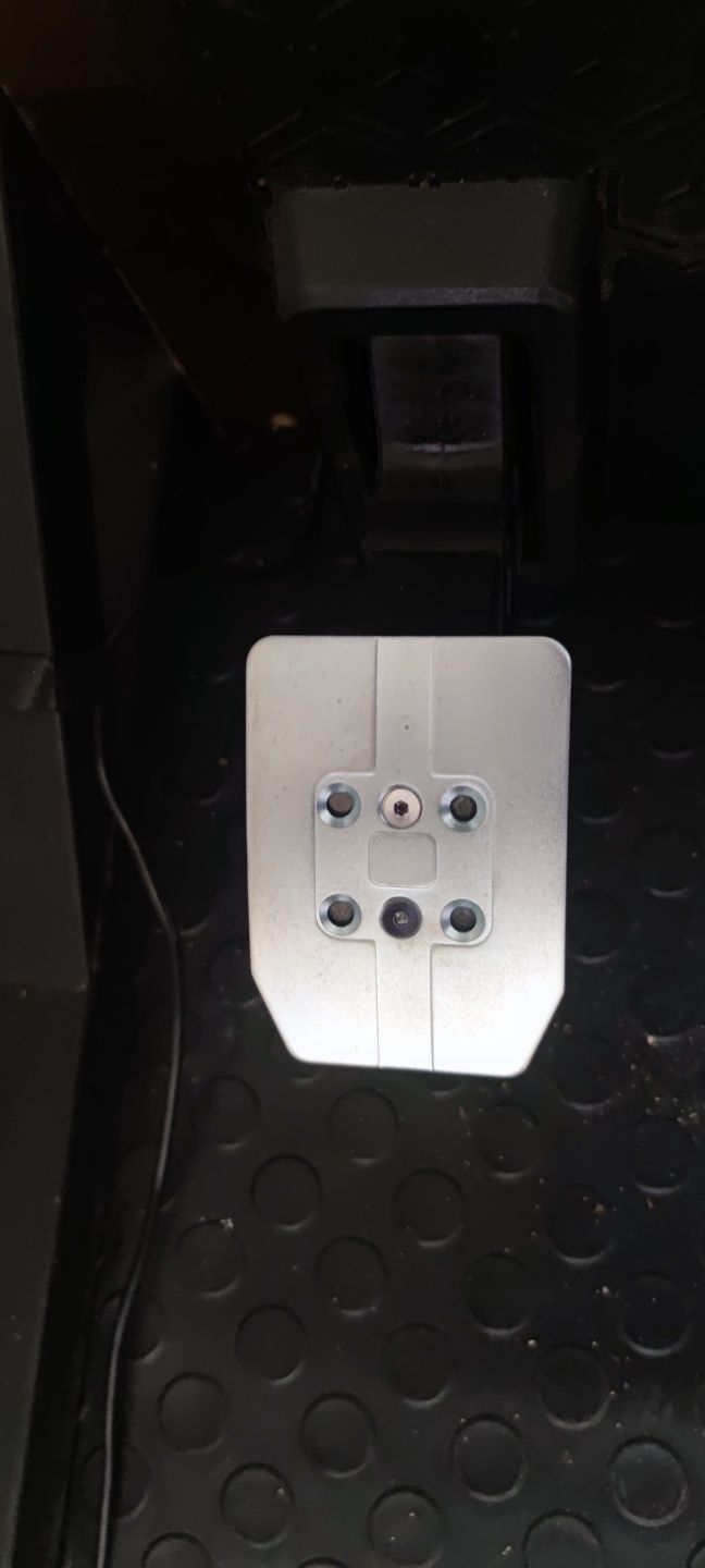 Volante Thrustmaster T248