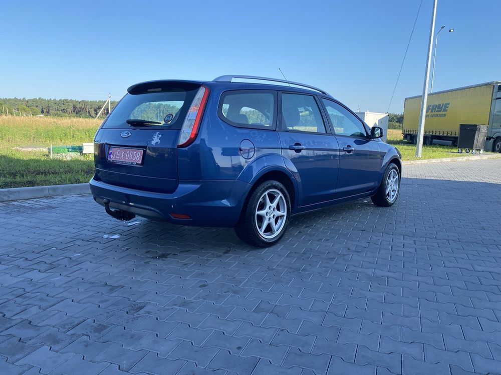 Ford Focus 1.6 2010