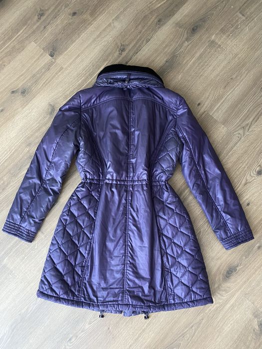 Стильне фіолетове Пальто плащ парка