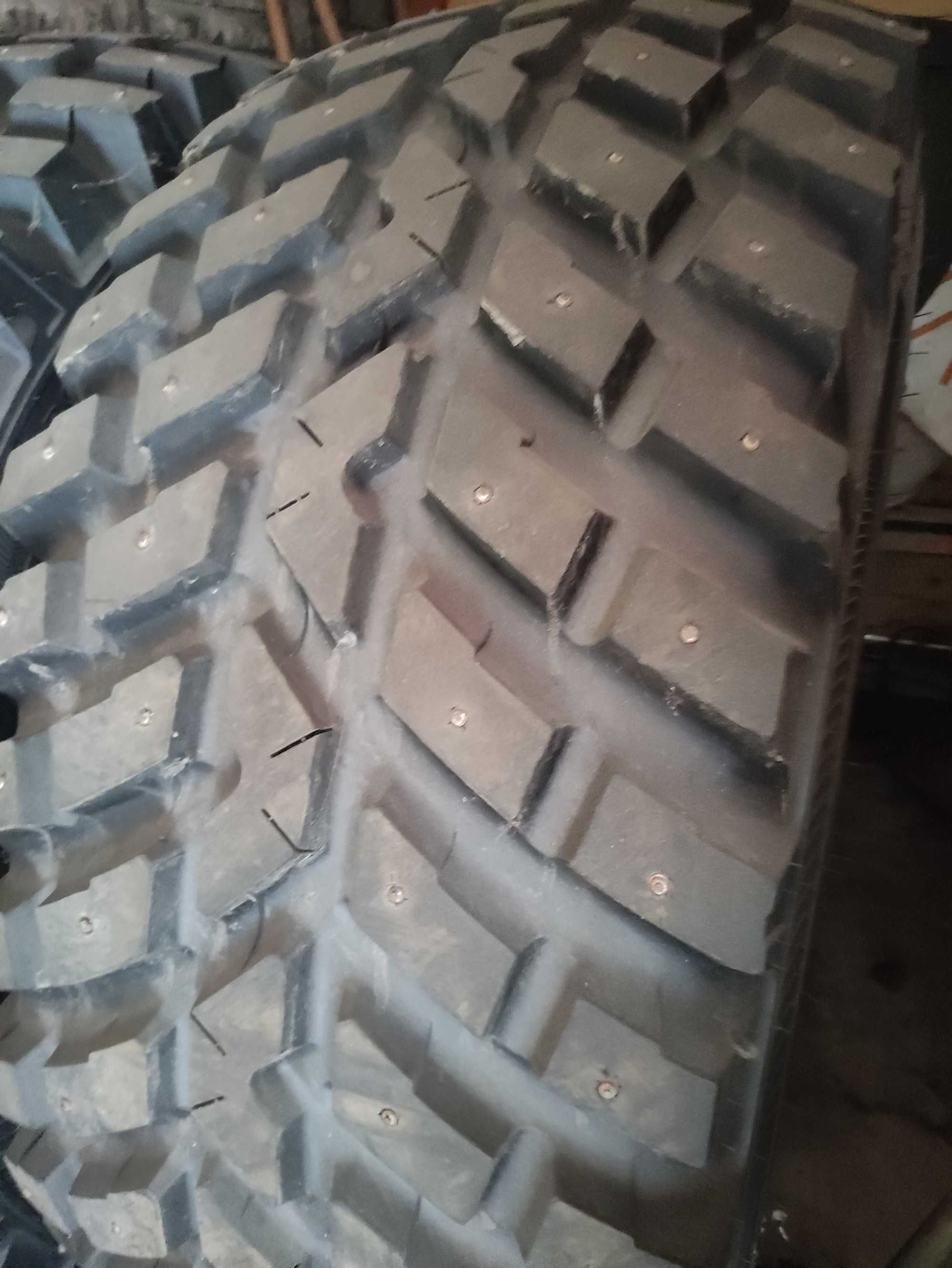 Opony  540/80r38 .540/65r28