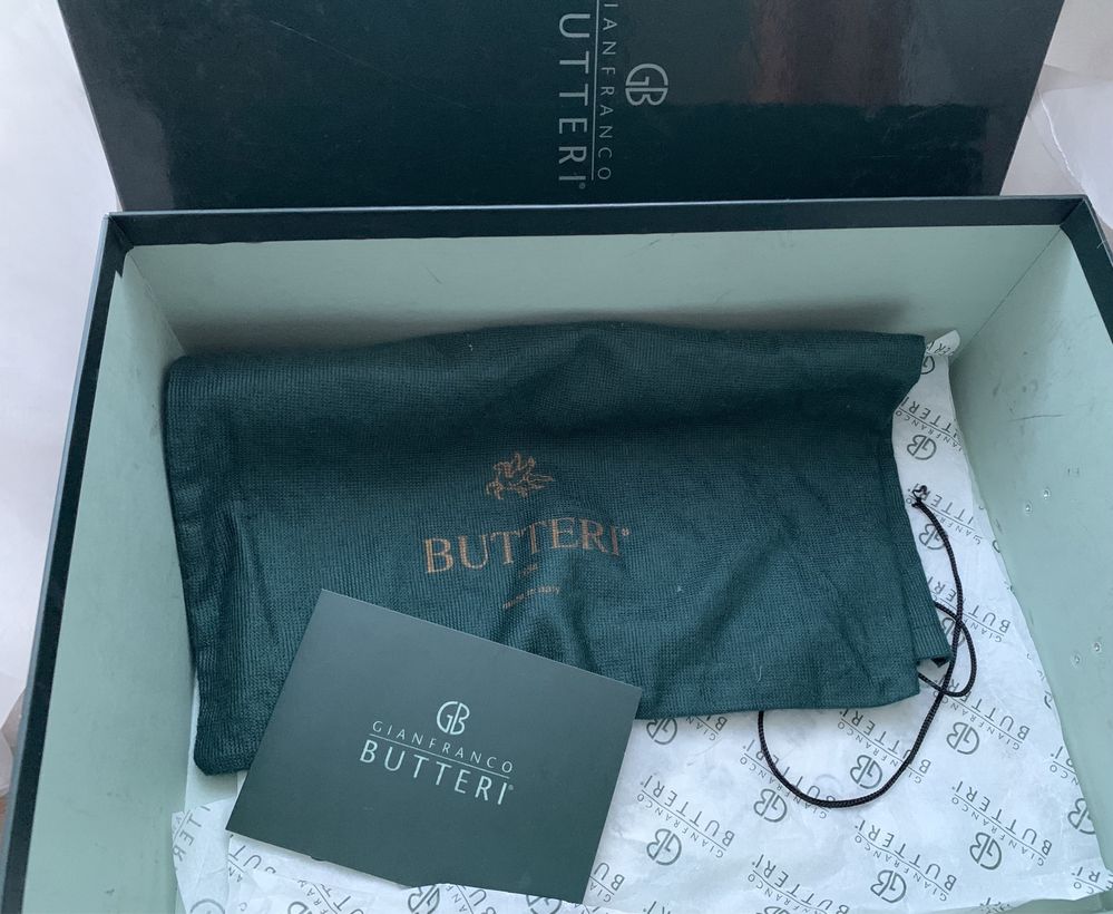 Взуття Butteri осінь зима 45 розмір