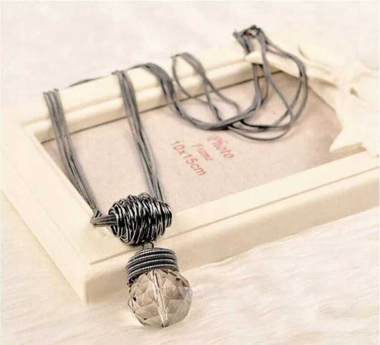 Wisior kula, naszyjnik, , kryształ, czarny łańcuch, piękny