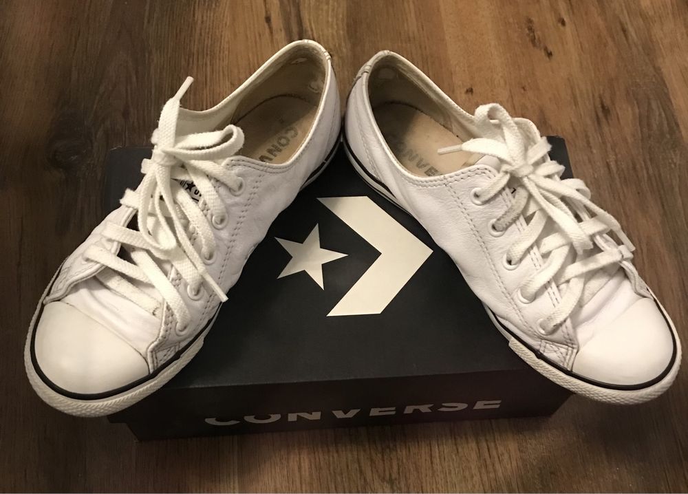 Converse skóra białe