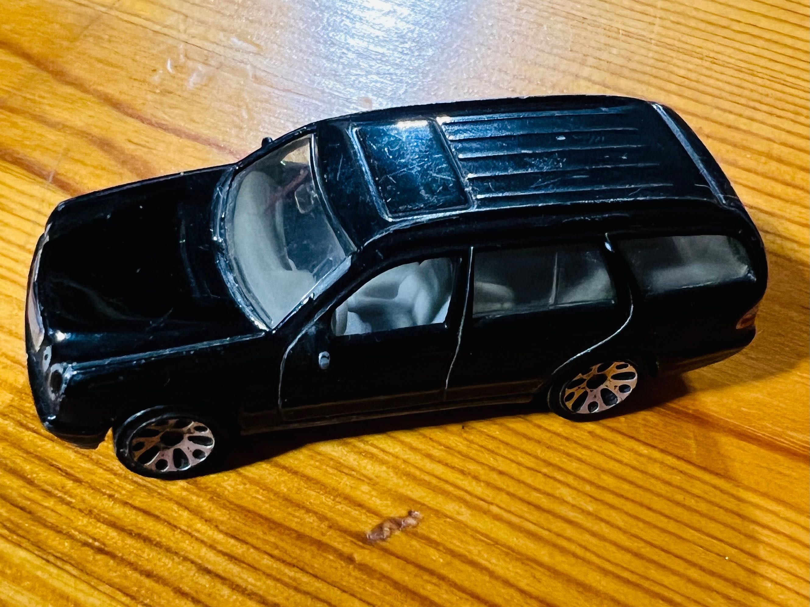 MATCHBOX MERCEDES BENZ W210 E430 E-klasa Wagon Model 1:52 1999r MATTEL