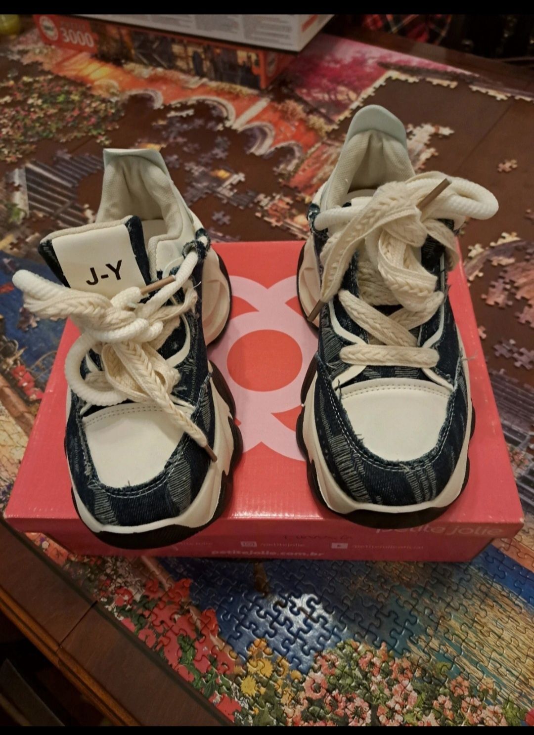 Sapatilhas marca italiana lindas super confortaveis