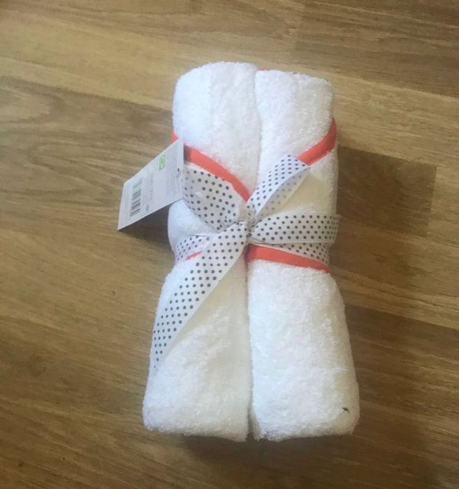 Новое полотенце уголок Мики винни с капюшоном