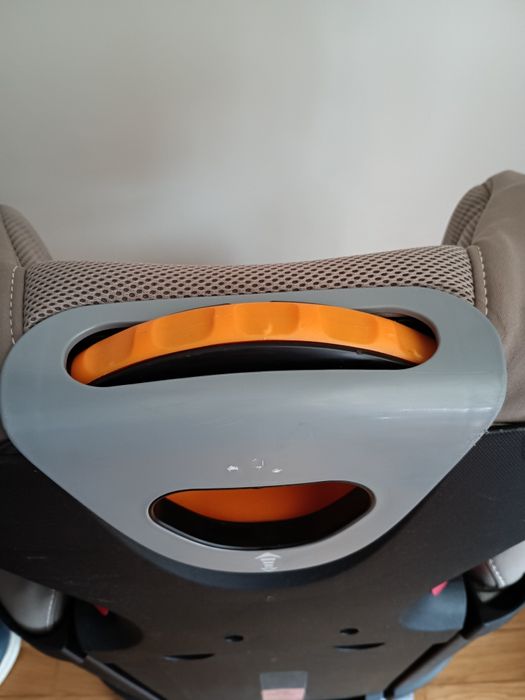 Cadeira Auto CHICCO Oasys 2-3 com isofix