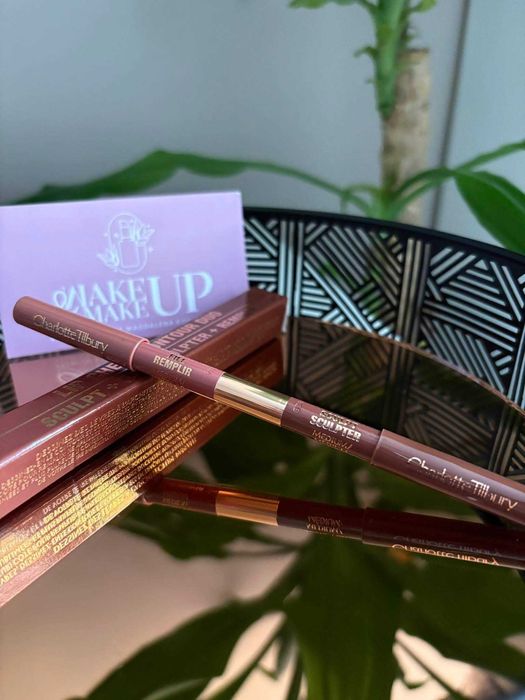 Charlotte Tilbury Lip Cheat Contour Duo Medium