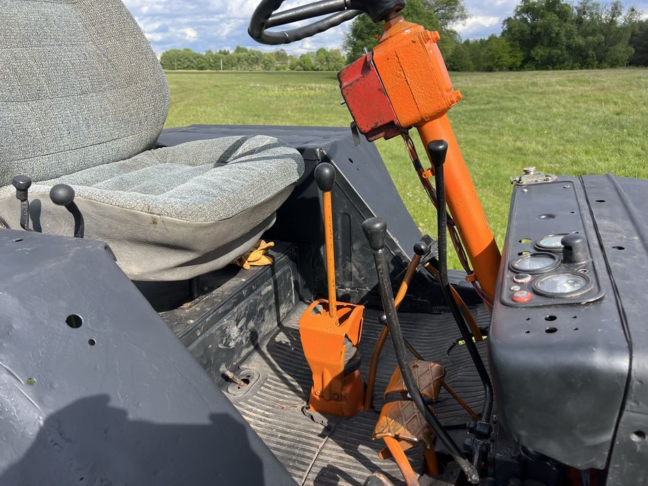 Продам трактор т 25 .