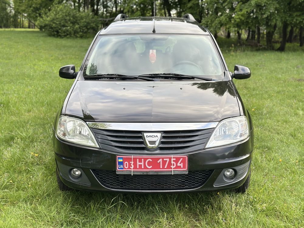 Продам автомобиль Dacia Logan MCV 2009
