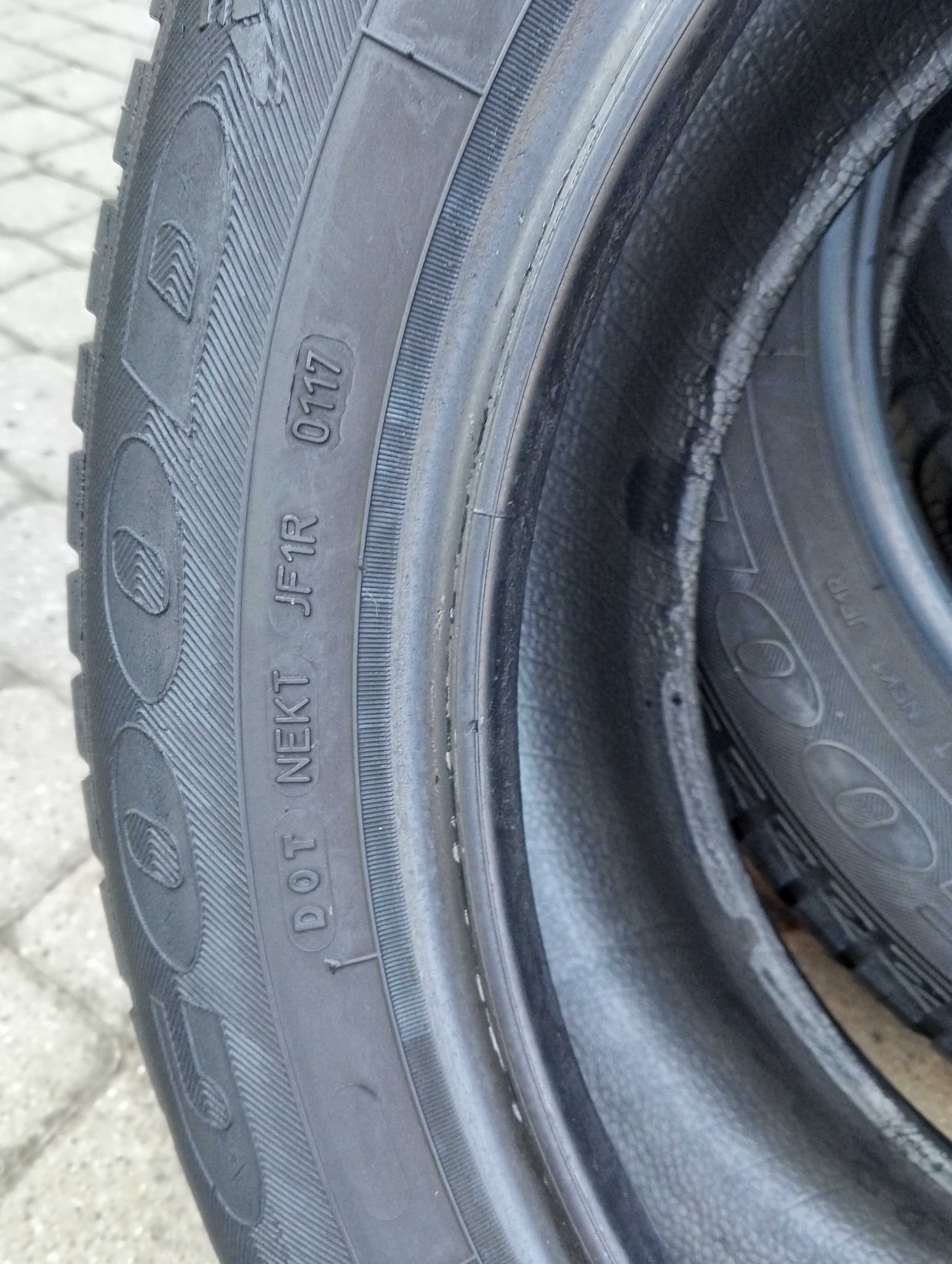 opony 4szt.215/60/17 96 H Goodyear Vector