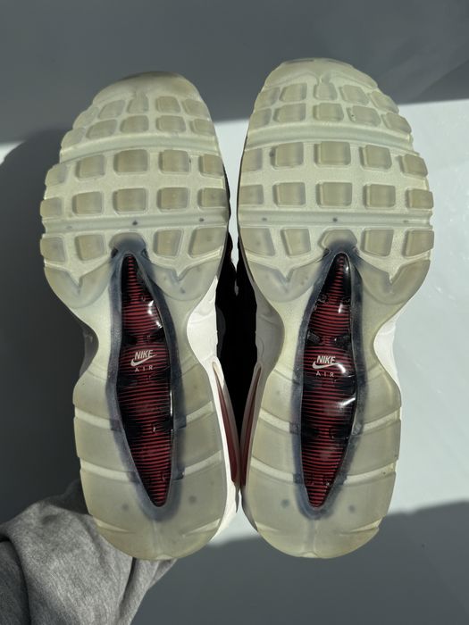 Кроссовки Nike Air Max 95 Essential Bred