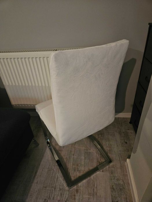 Pokrowce na krzesła miękkie welurowe białe 4 sztuki komplet