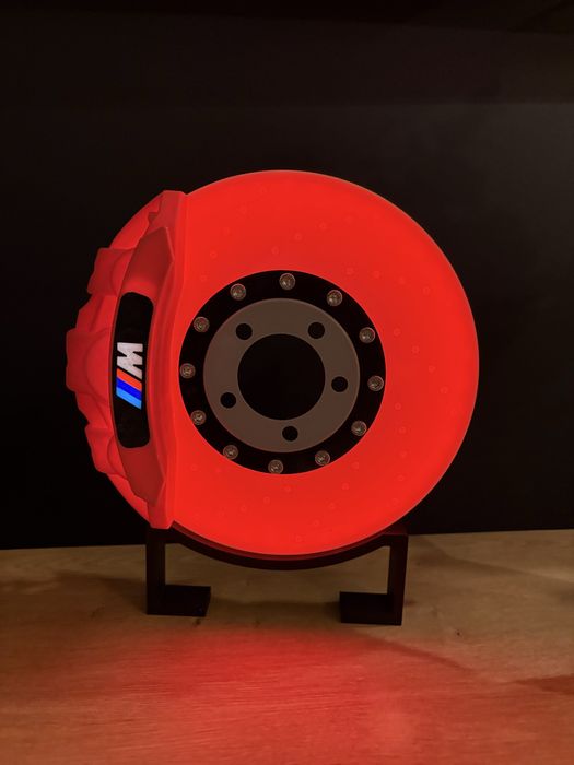 Lampka dla fana motoryzacji *świecąca tarcza hamulcowa*