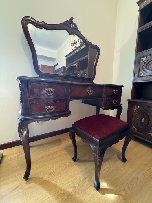 Tocador com banco + cadeira