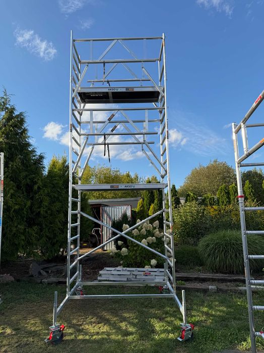 Rusztowanie Aluminiowe Jezdne AKSO 0,90m x 1,90m wysokość rob. 6,40m