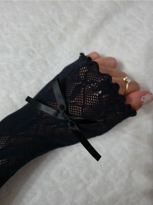 Długie czarne rękawiczki bez palców koronkowe rękawy alternative emo G
