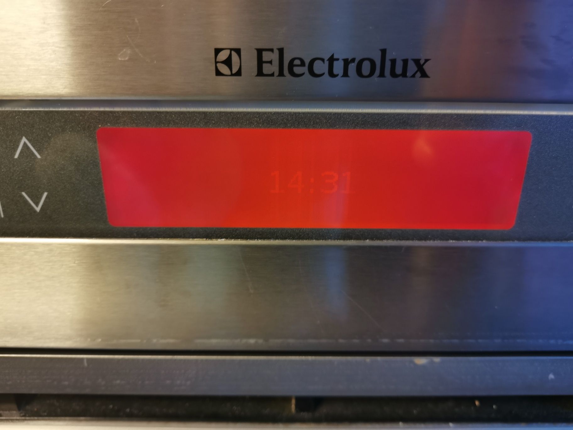 Piekarnik elektryczny Electrolux EOB68000X