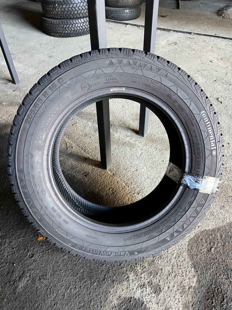 Розпаровка 205/65 r16c Continental VancoVinter2 2022р (1549)