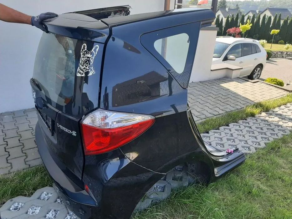 LAMPA PRAWY TYŁ TOYOTA VERSO S 2011R