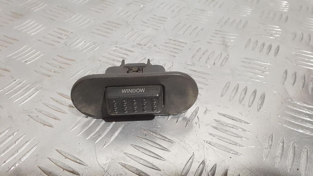 Кнопка заднего стекла 81270-26000 HYUNDAI SANTA FE 2001-2006 разборка