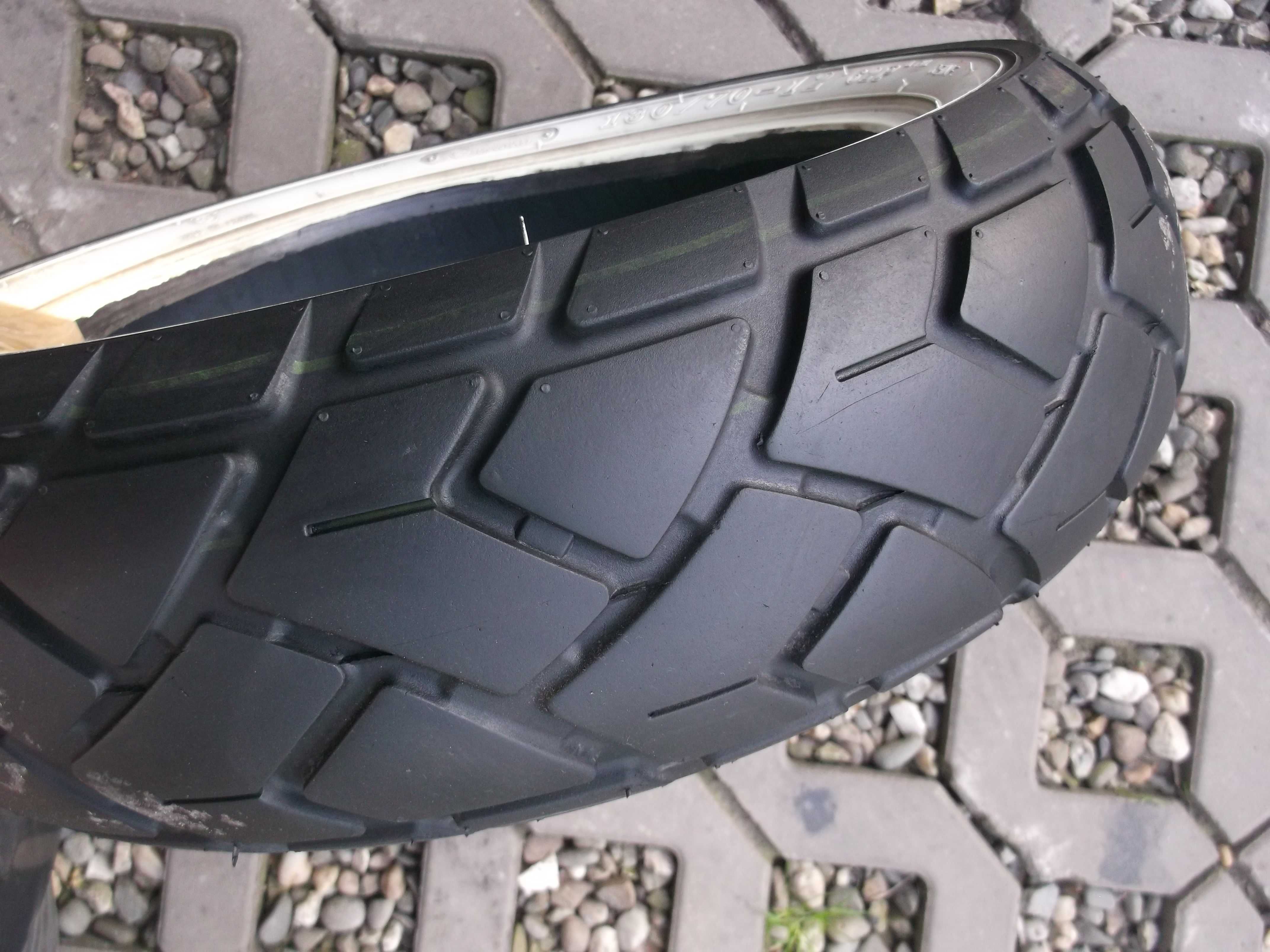 opona 130/70-12 CST dot0218 Biały Pasek skuter classic vespa