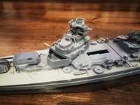 Model okrętu wojennego -niekompletny