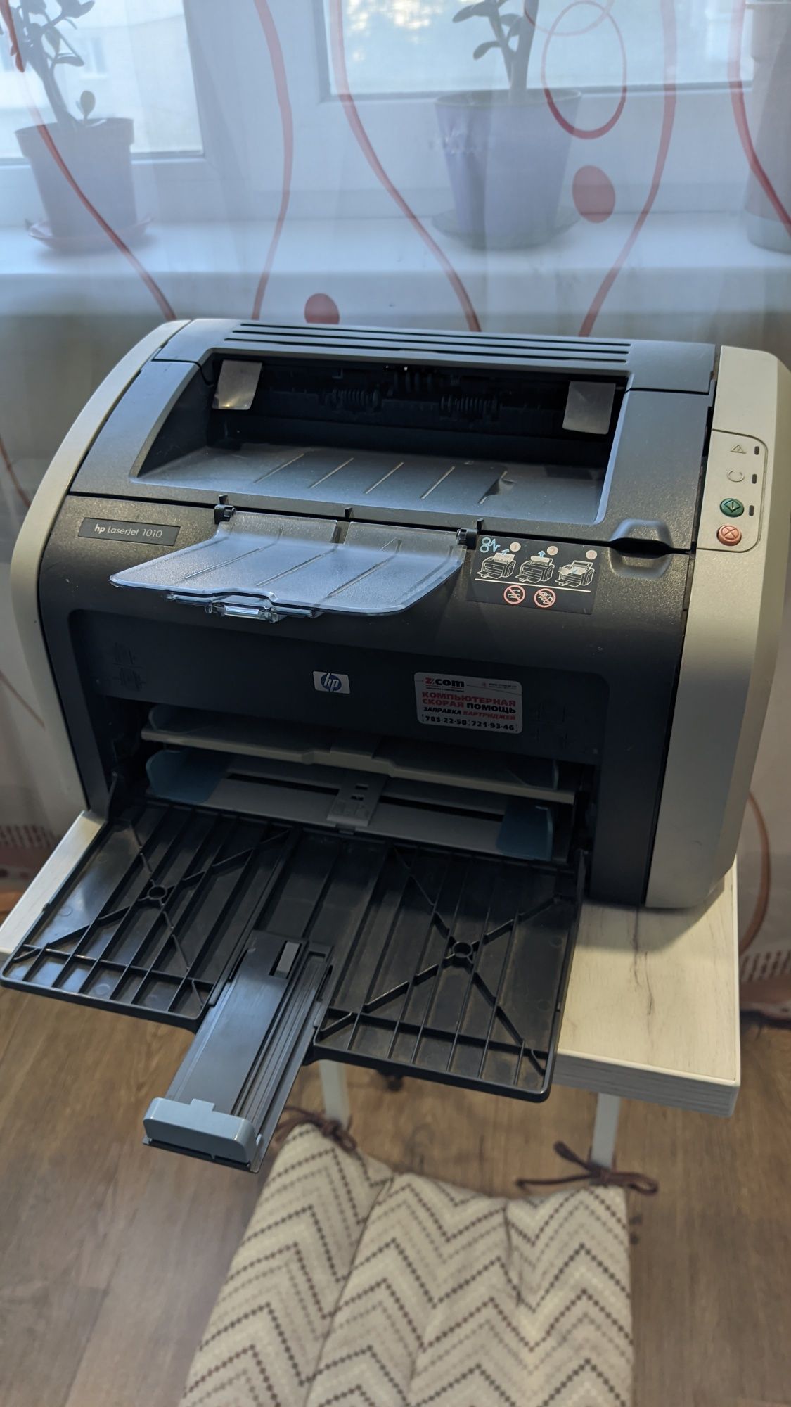 Принтер лазерний HP LaserJet 1010