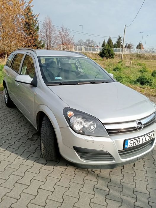 Opel Astra Mały przebieg, stan bardzo dobry