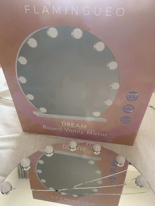 Espelho com LED para Maquilhagem - necessita reparação