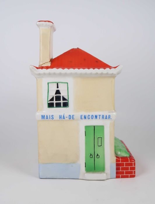 Casa Mealheiro Faiança Sacavém